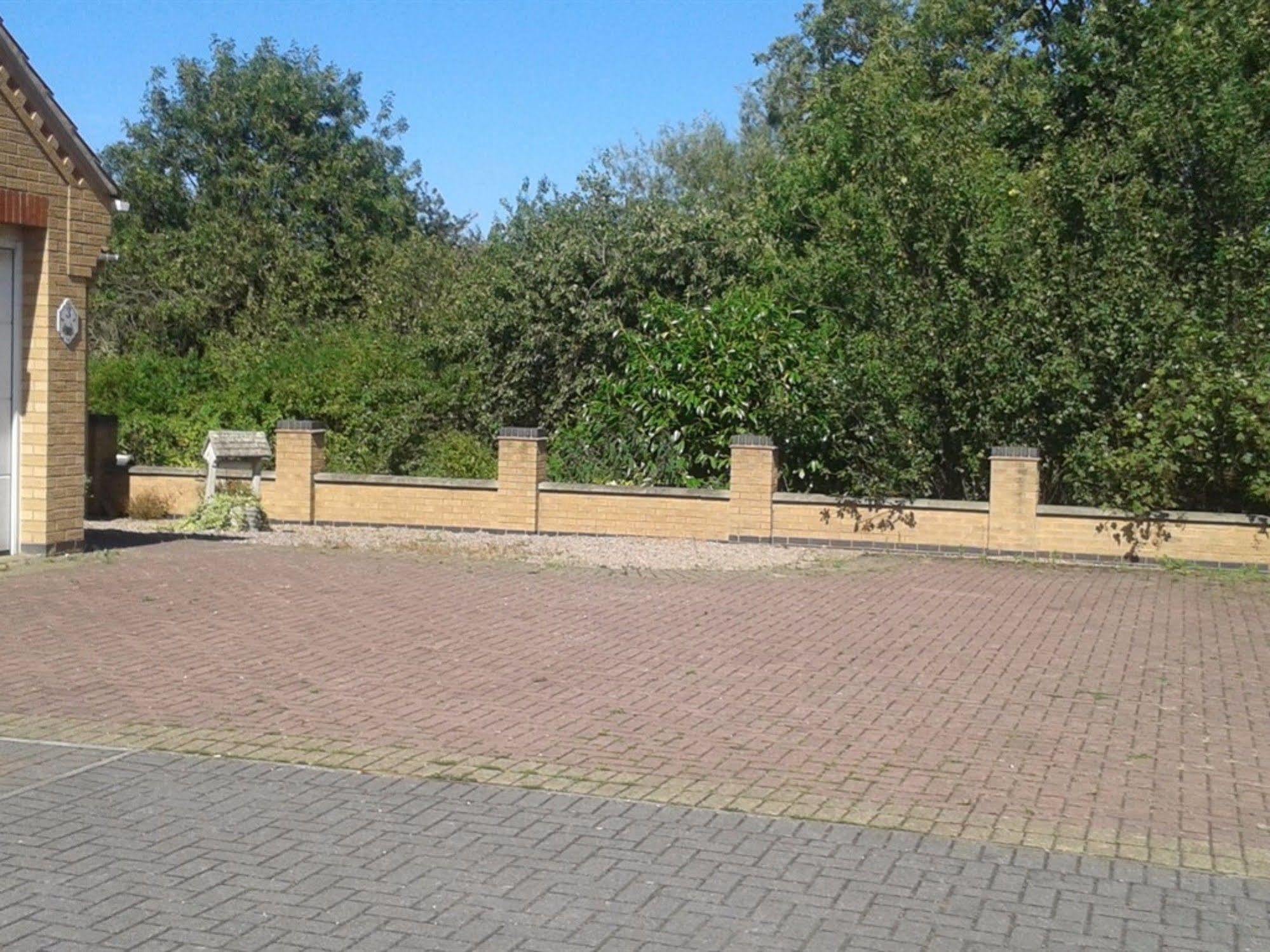 Aaron Lodge Guest House Leicester Exterior foto
